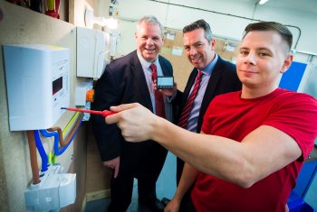 Unemployed back on the job circuit with council-supported smart meter scheme