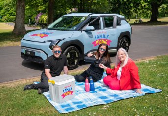 Summer days – car dealer backs Feel Good Family Picnic
