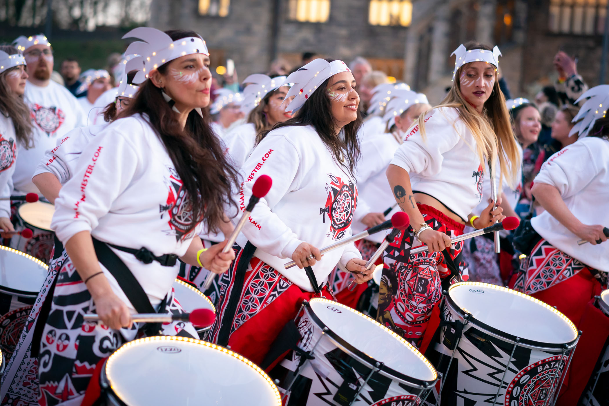 Image: Thousands enjoy spectacular town centre parade